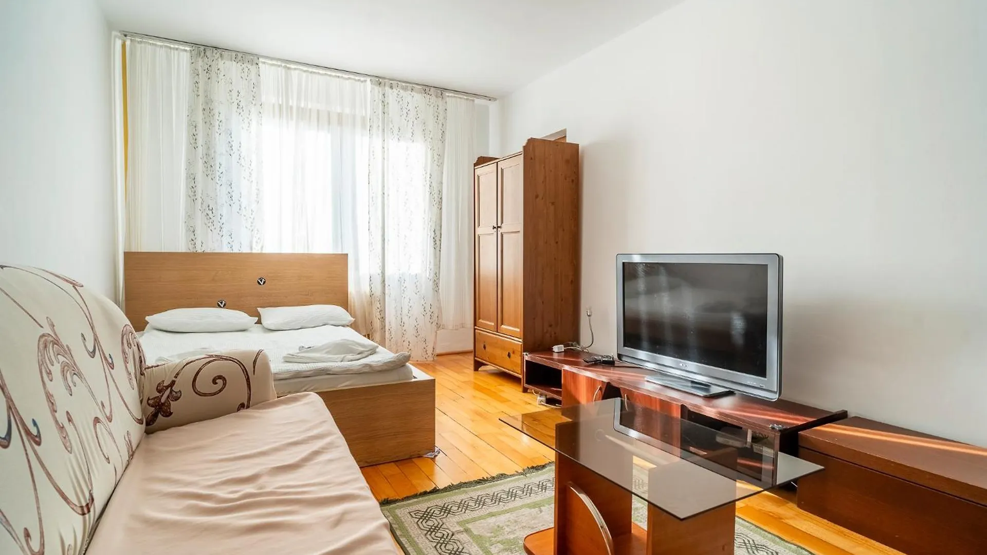 Rustic & Spacious 3Br Apartment Bukarest 0*,